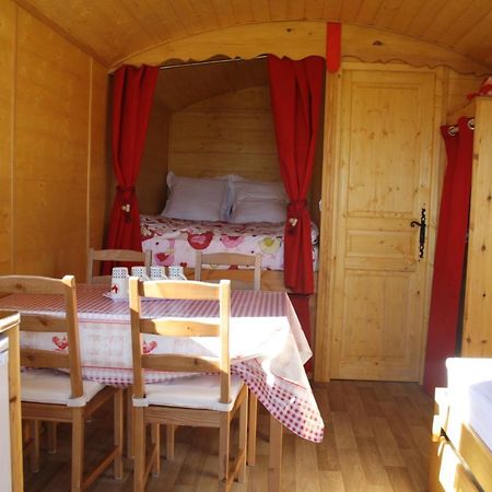 Roulotte Poulette Hotel Mortagne-au-Perche Luaran gambar